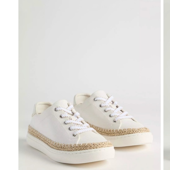 Torrid Espadrille Lace-Up Sneaker SIZE 10 WW- NWT - Picture 1 of 3